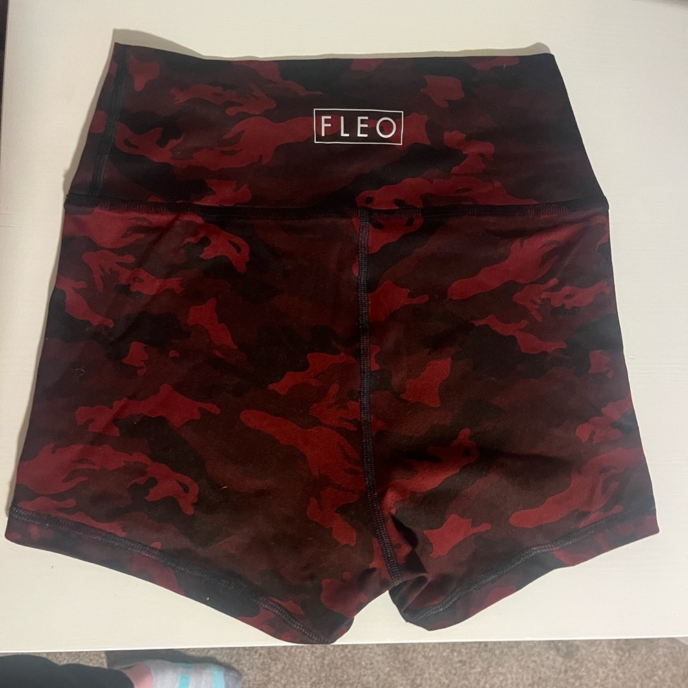 Fleo Women's Athletic Red and Black Camo Shorts